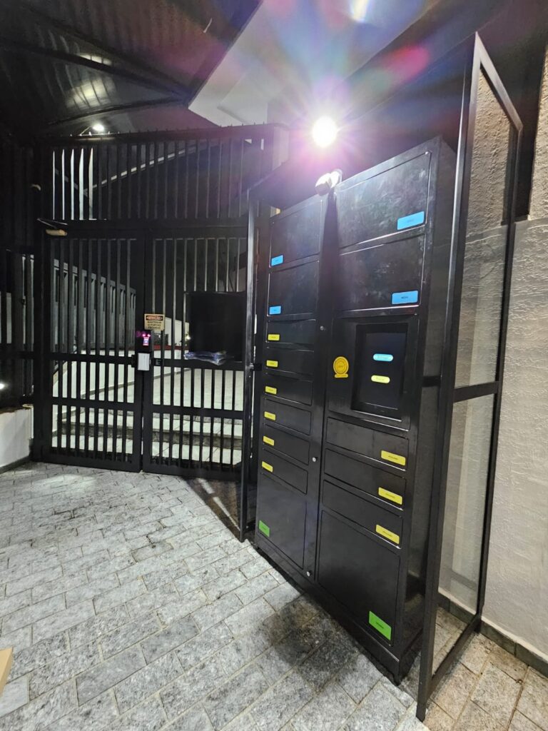 Como funciona um Smart Locker